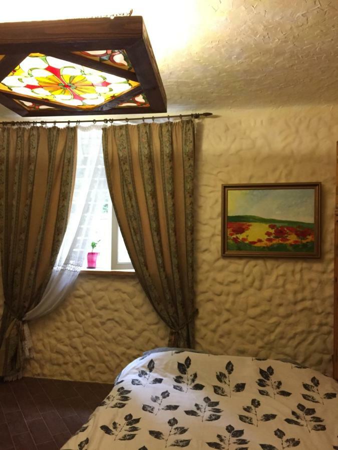 Apartament Basarab Lviv Bagian luar foto